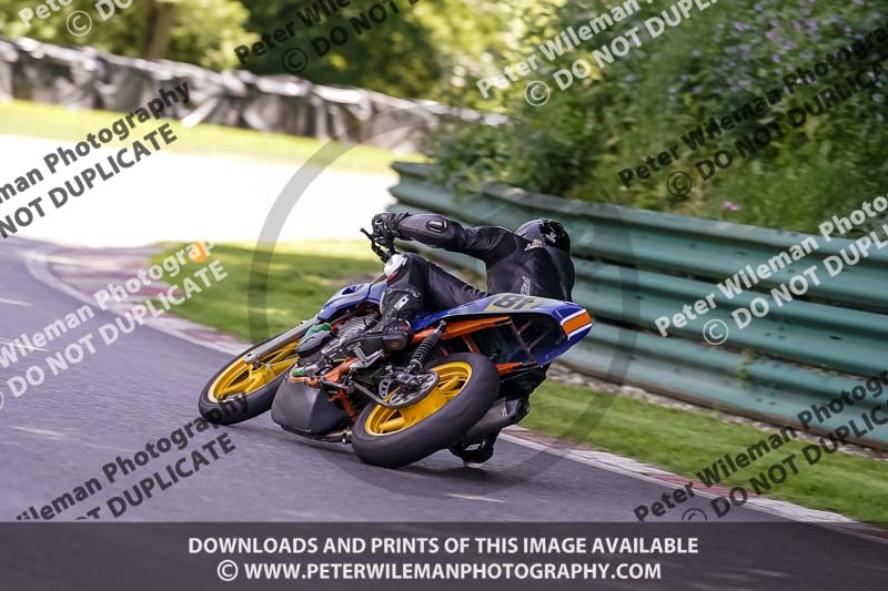 cadwell no limits trackday;cadwell park;cadwell park photographs;cadwell trackday photographs;enduro digital images;event digital images;eventdigitalimages;no limits trackdays;peter wileman photography;racing digital images;trackday digital images;trackday photos